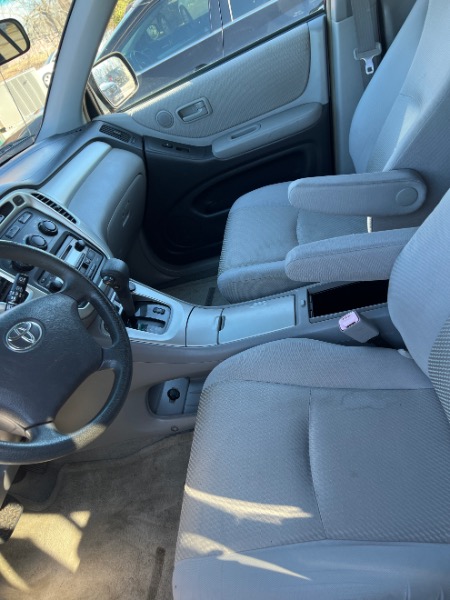 Toyota Highlander  2004