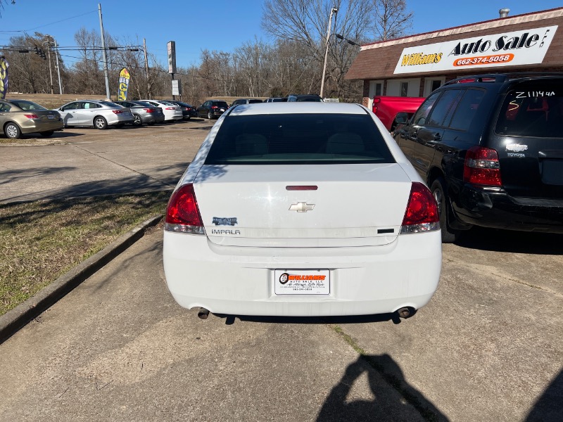 Chevrolet Impala  2012