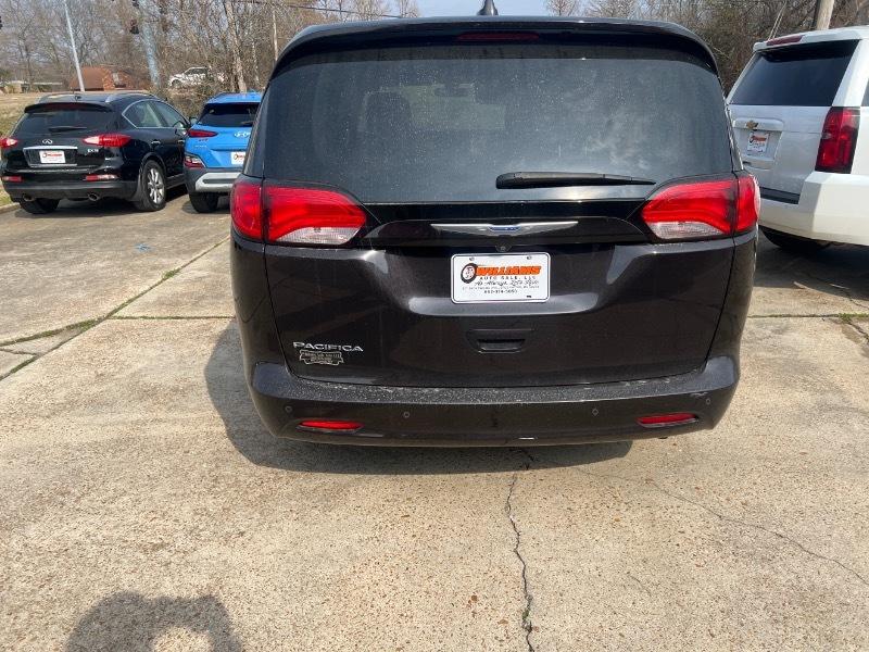 Chrysler Pacifica  2018