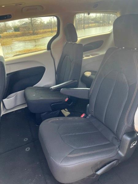 Chrysler Pacifica  2018