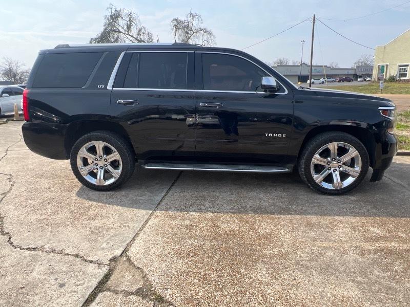 Chevrolet Tahoe  2015