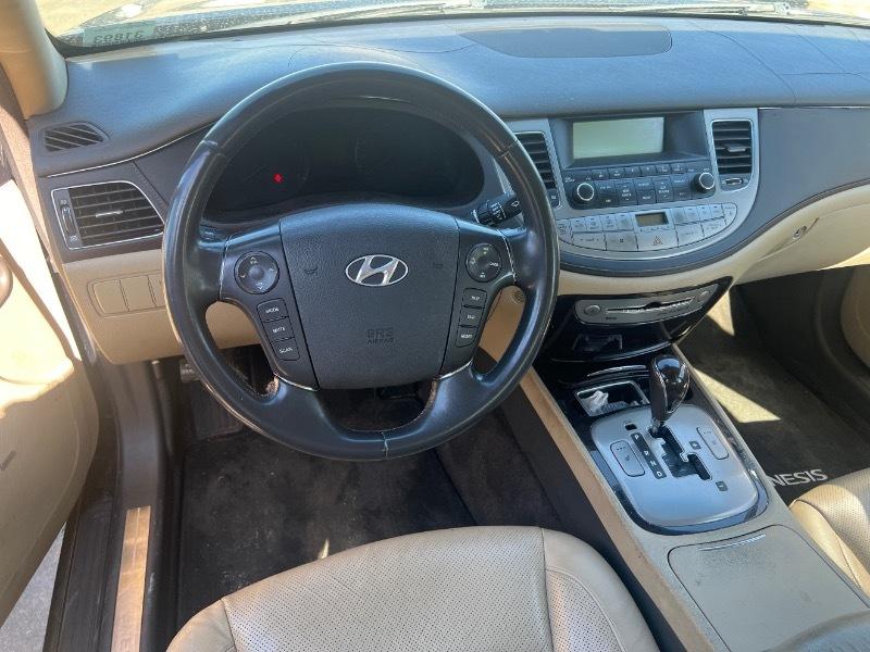 Hyundai Genesis  2009
