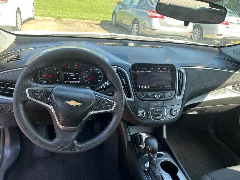 Chevrolet Malibu  2023