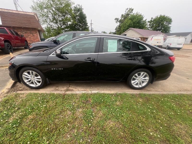 Chevrolet Malibu  2017