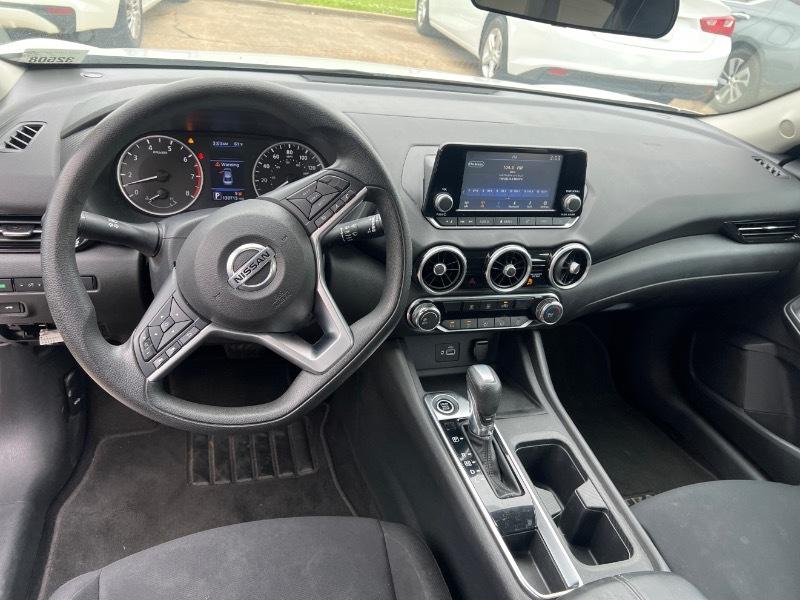 Nissan Sentra  2020