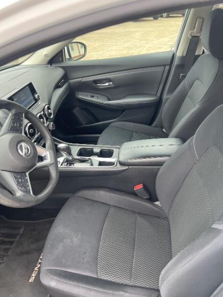 Nissan Sentra  2020
