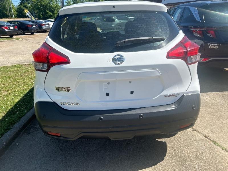 Nissan Kicks  2020