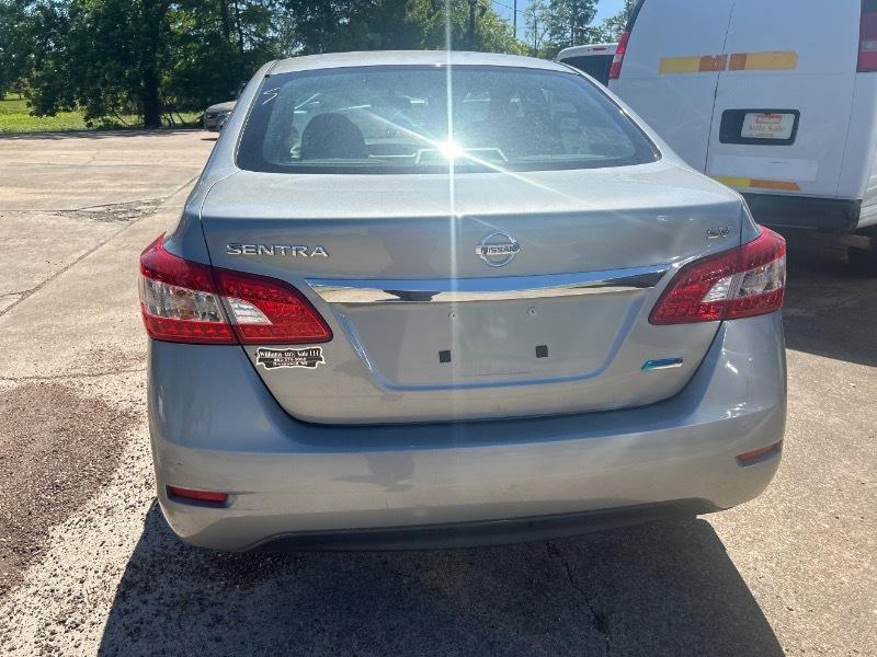 Nissan Sentra  2014