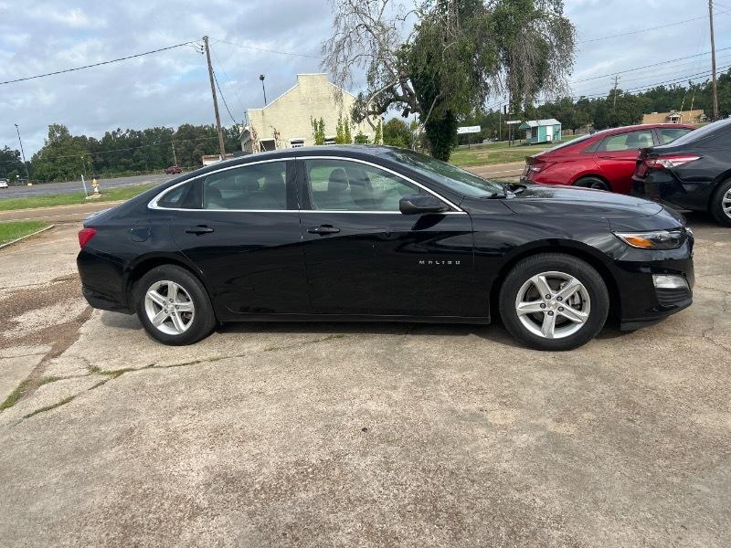Chevrolet Malibu  2020