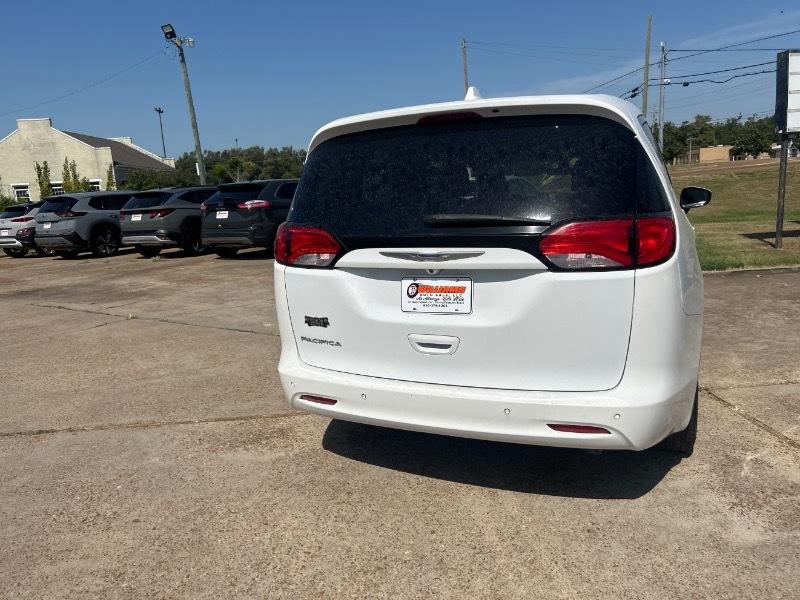 Chrysler Pacifica  2018