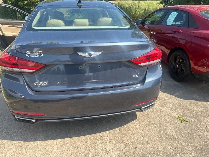 Genesis G80  2017