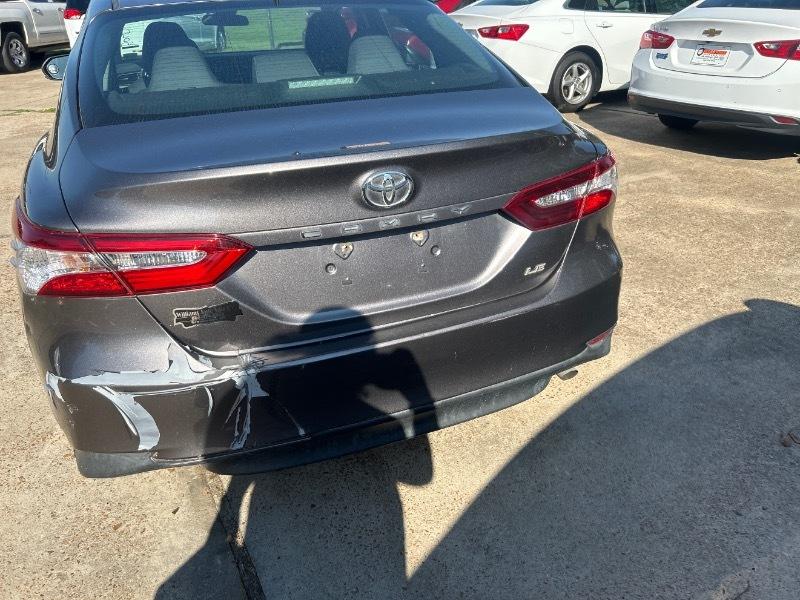 Toyota Camry  2018