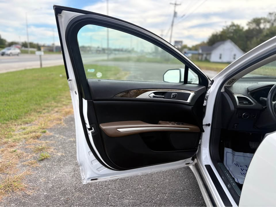 Lincoln MKZ AWD 2014