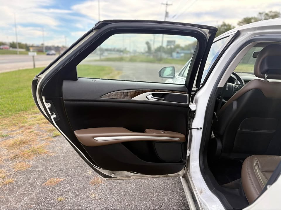 Lincoln MKZ AWD 2014