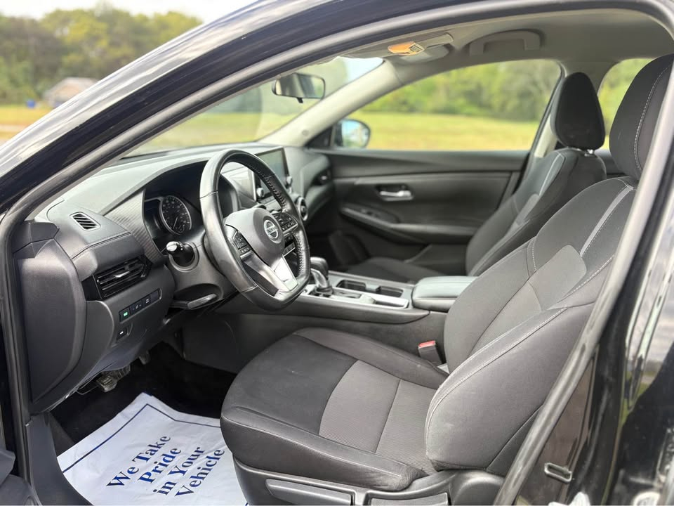 Nissan Sentra SV 2023