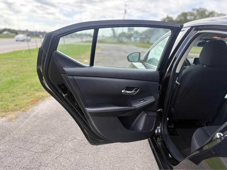 Nissan Sentra SV 2023