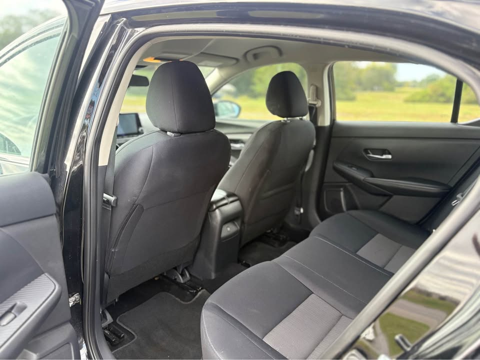 Nissan Sentra SV 2023