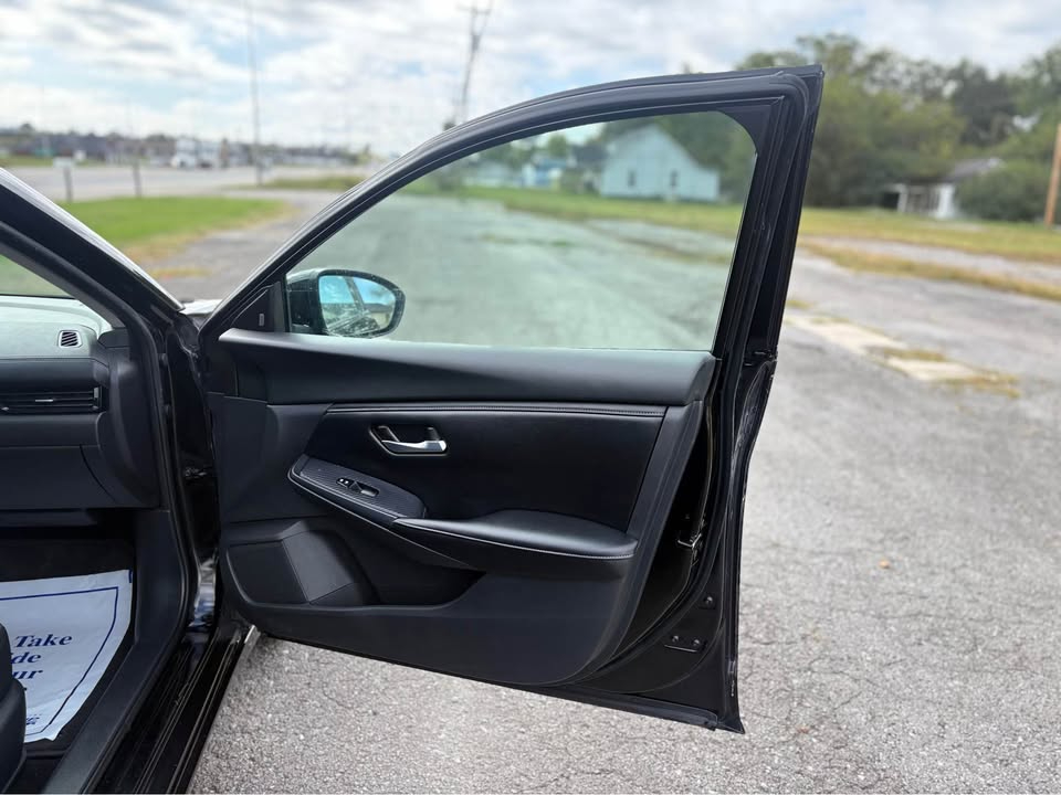 Nissan Sentra SV 2023