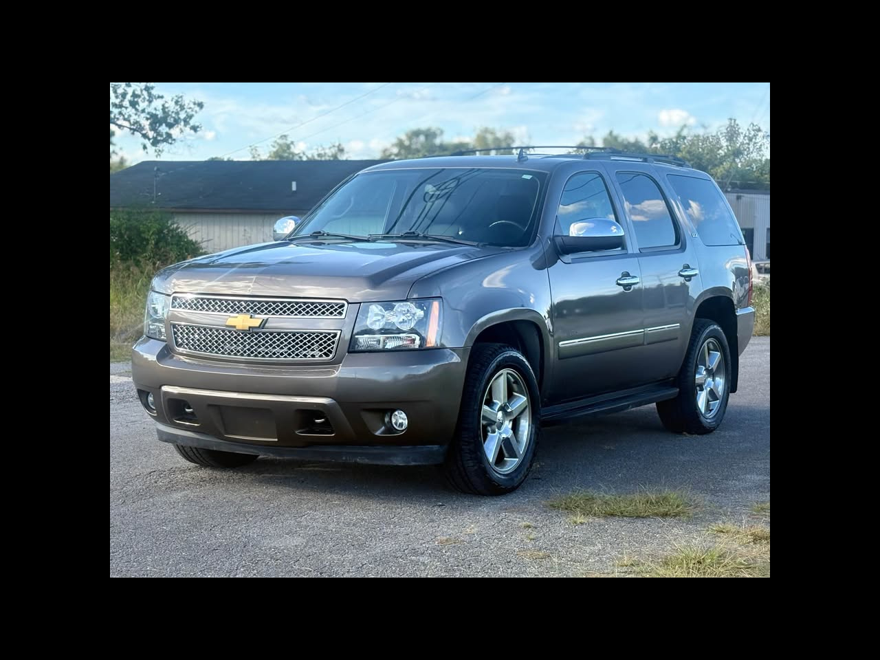 Chevrolet Tahoe LTZ 4WD 2012