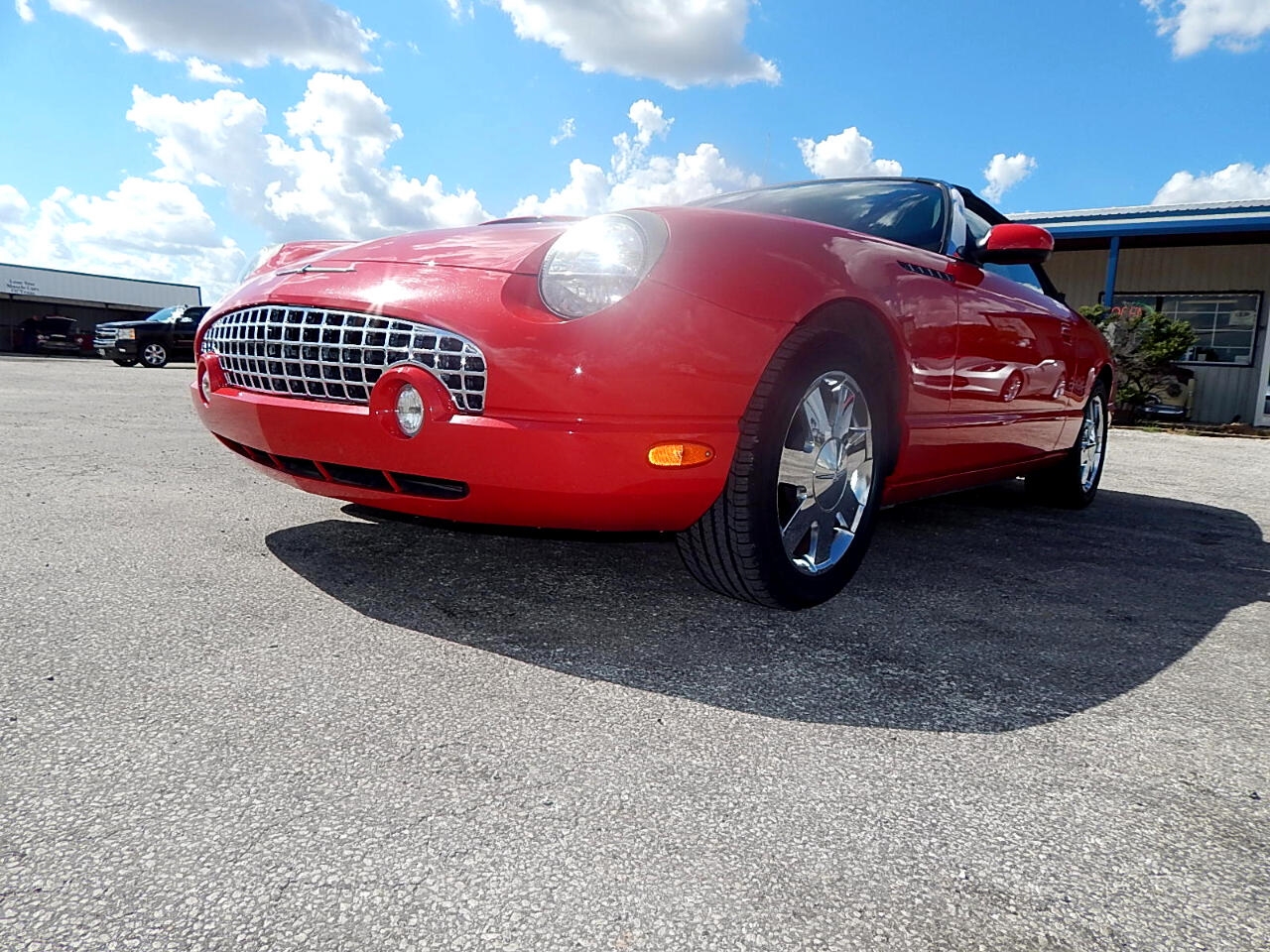 Ford Thunderbird Deluxe 2002