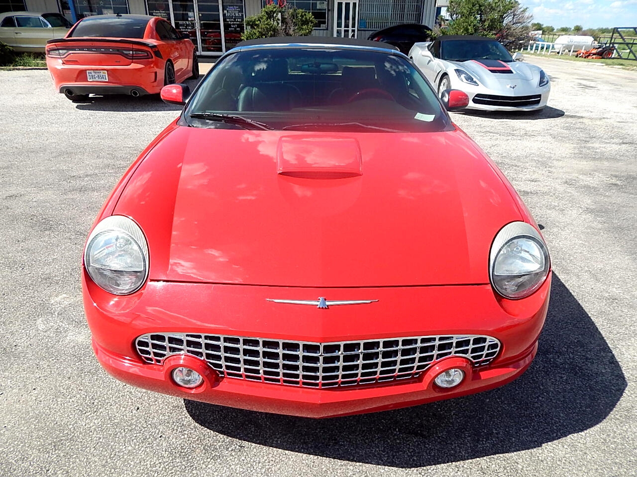 Ford Thunderbird Deluxe 2002