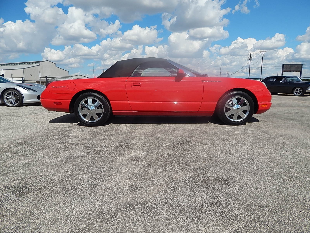 Ford Thunderbird Deluxe 2002