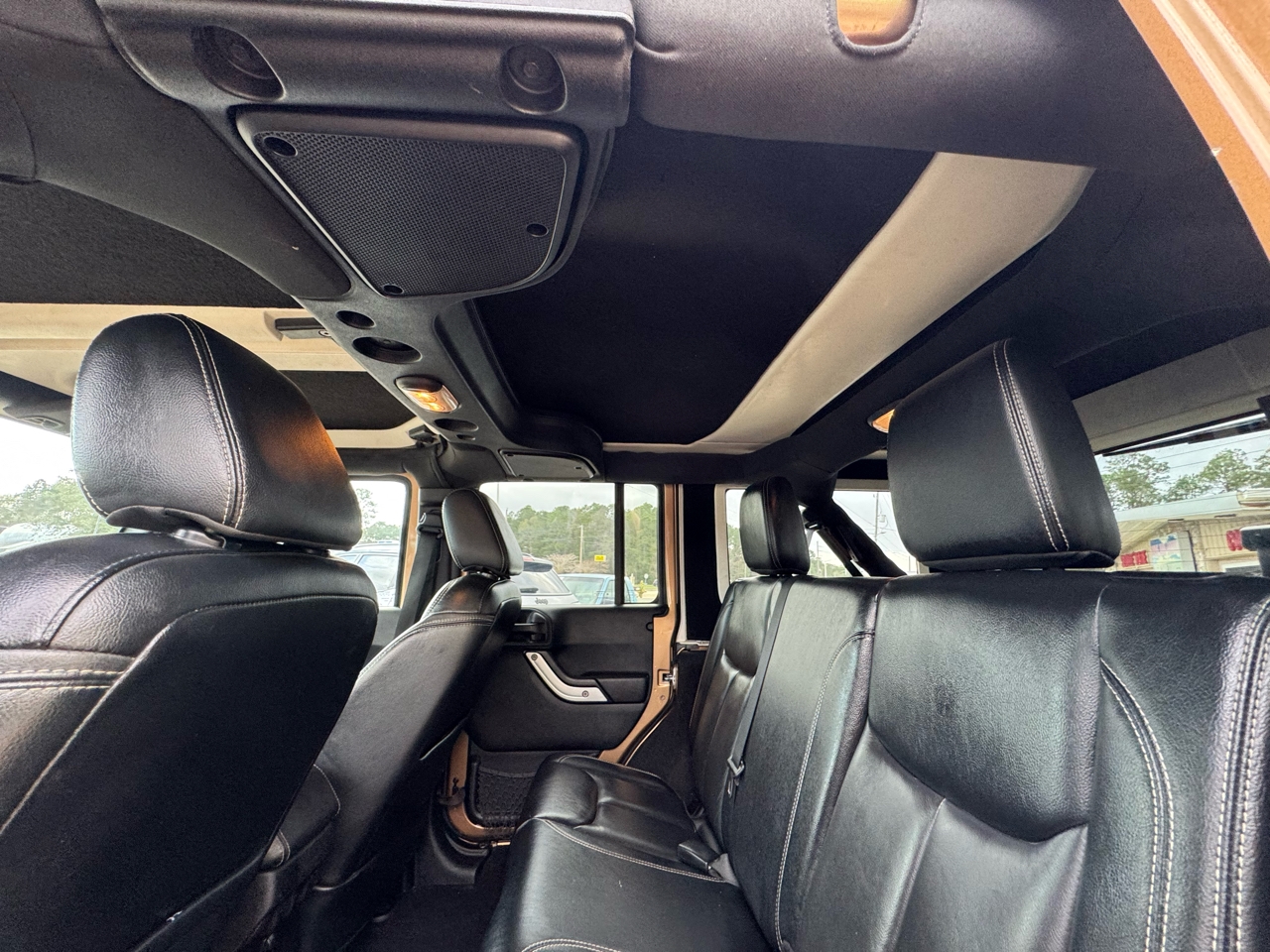 Jeep Wrangler Unlimited Rubicon 4WD 2015