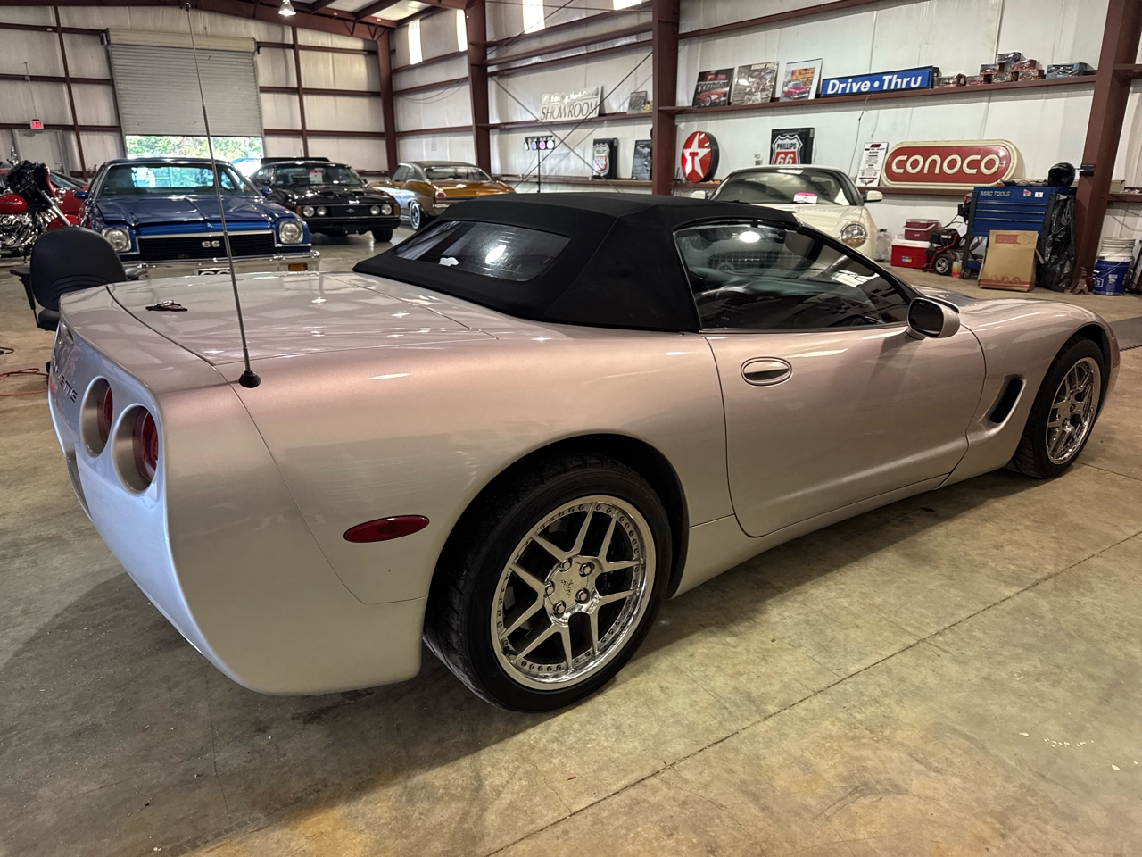 Chevrolet Corvette Convertible 2001