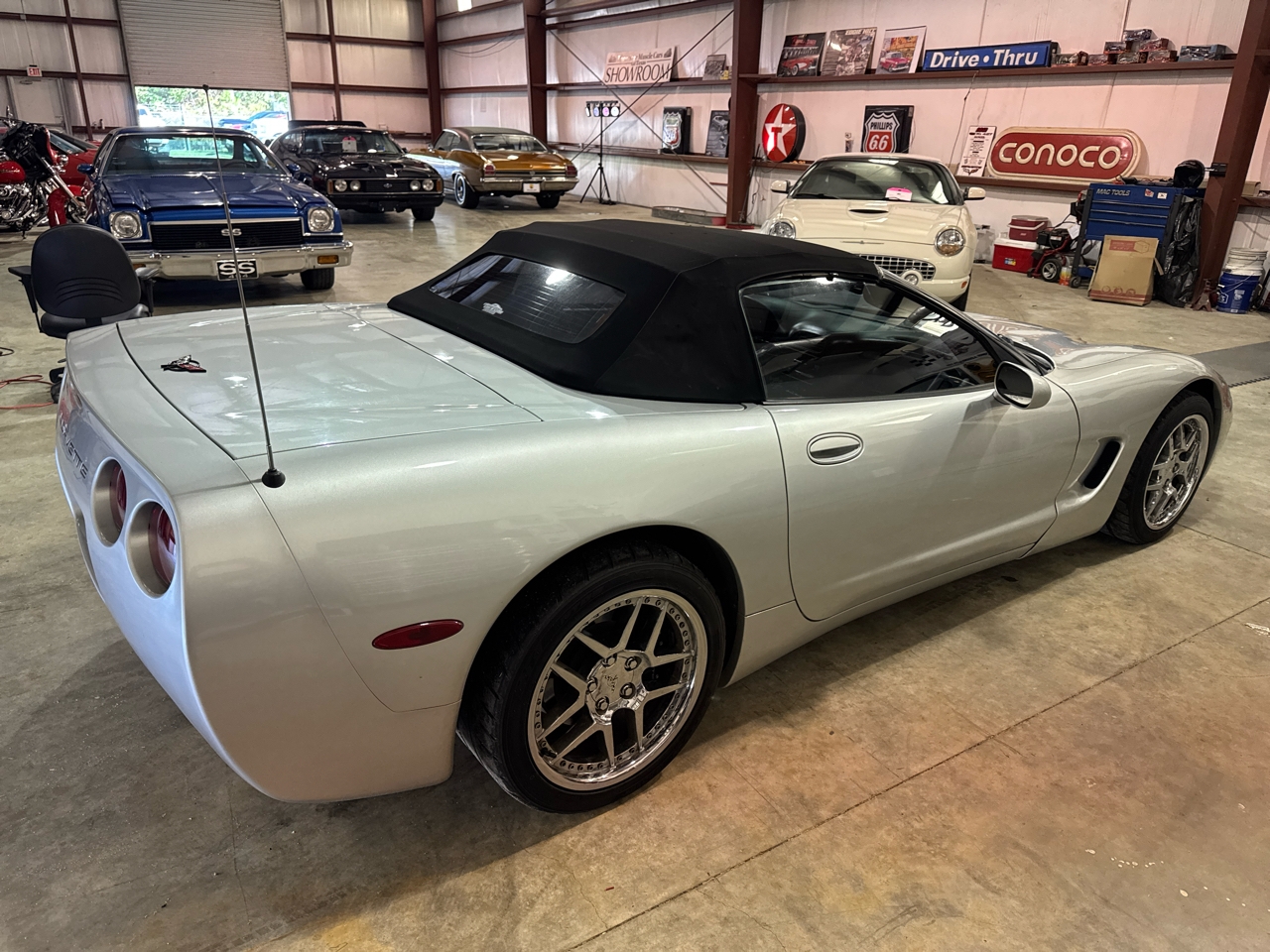 Chevrolet Corvette Convertible 2001