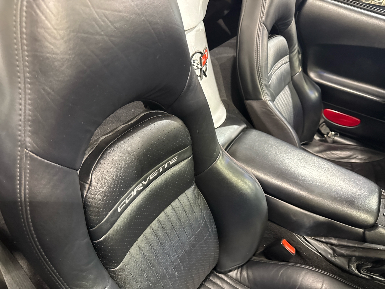 Chevrolet Corvette Convertible 2001