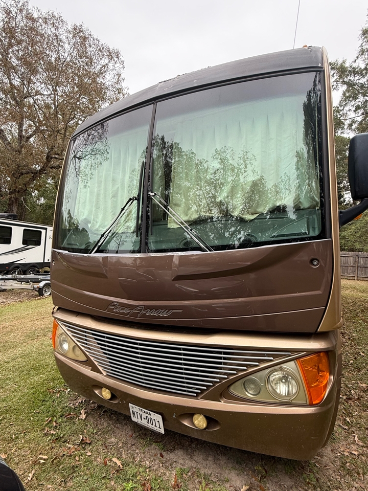 Fleetwood Pace Arrow  2006