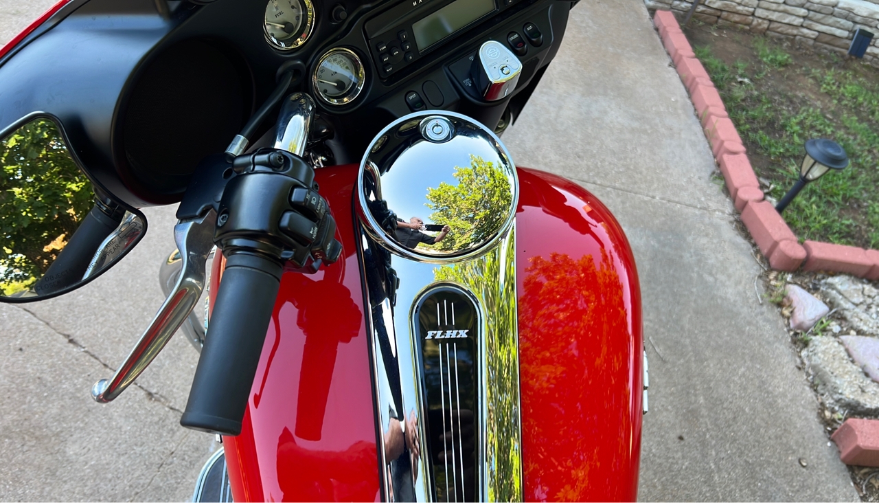 Harley-Davidson FLHX  2010