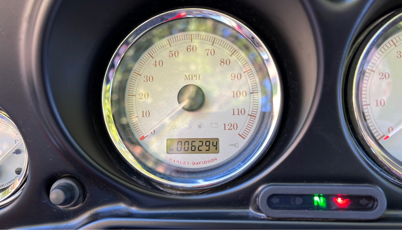 Harley-Davidson FLHX  2010