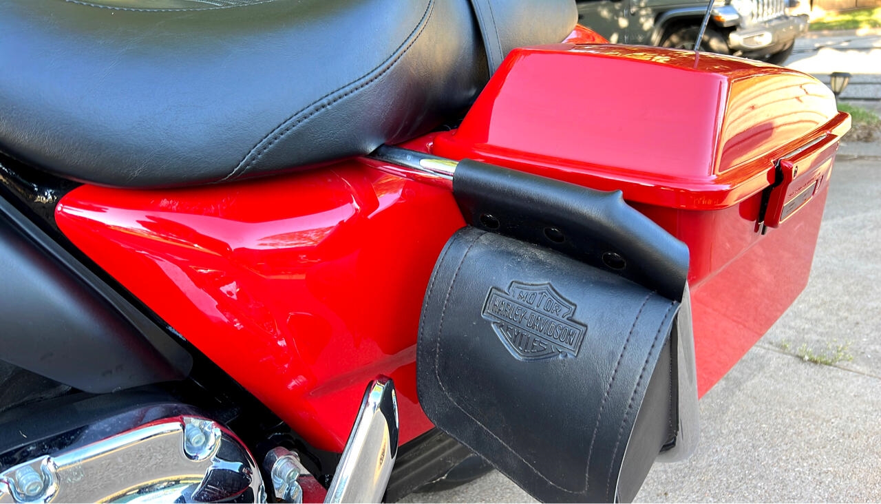 Harley-Davidson FLHX  2010