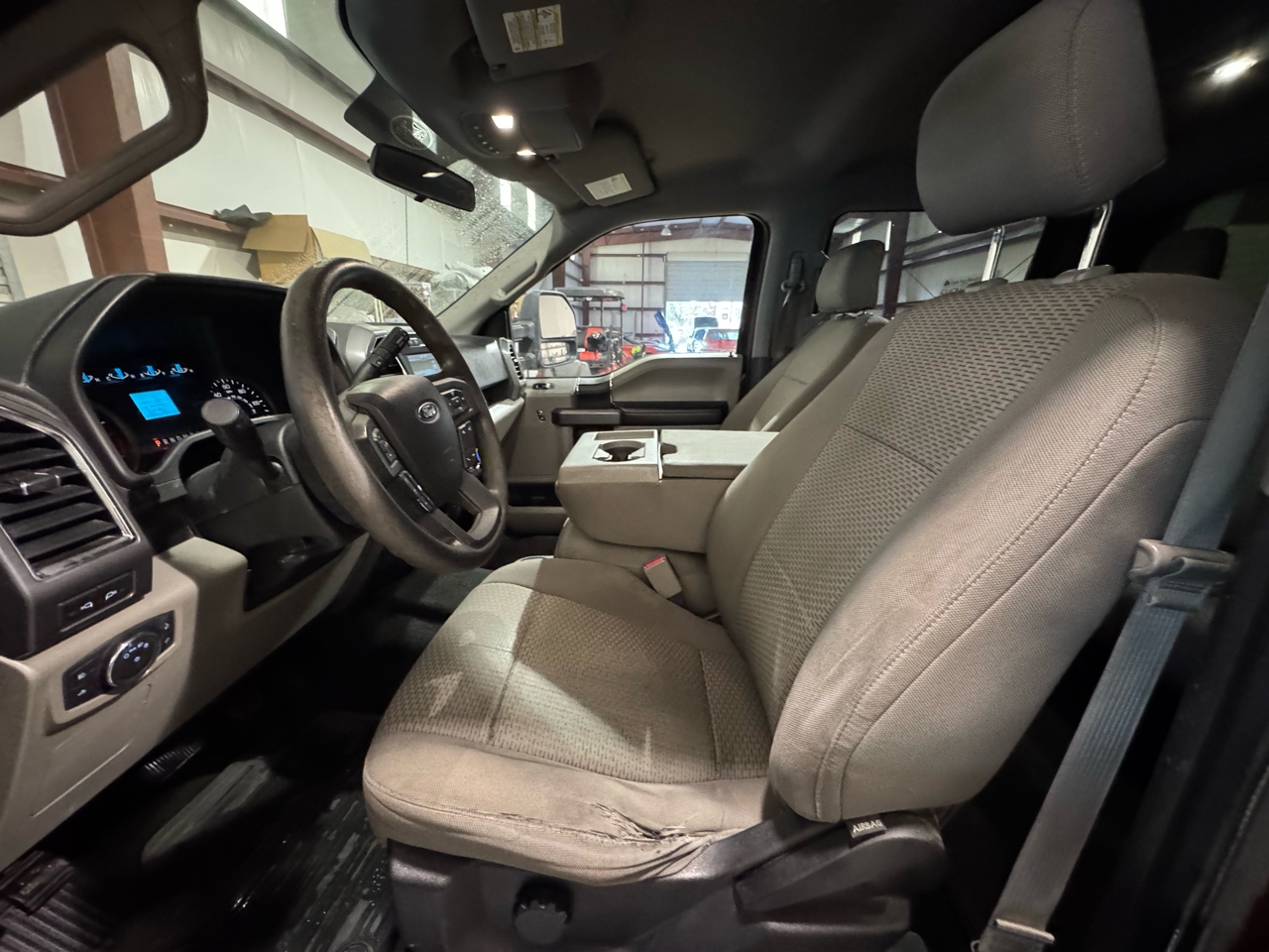 Ford F-150 XL SuperCrew 5.5-ft. Bed 4WD 2015