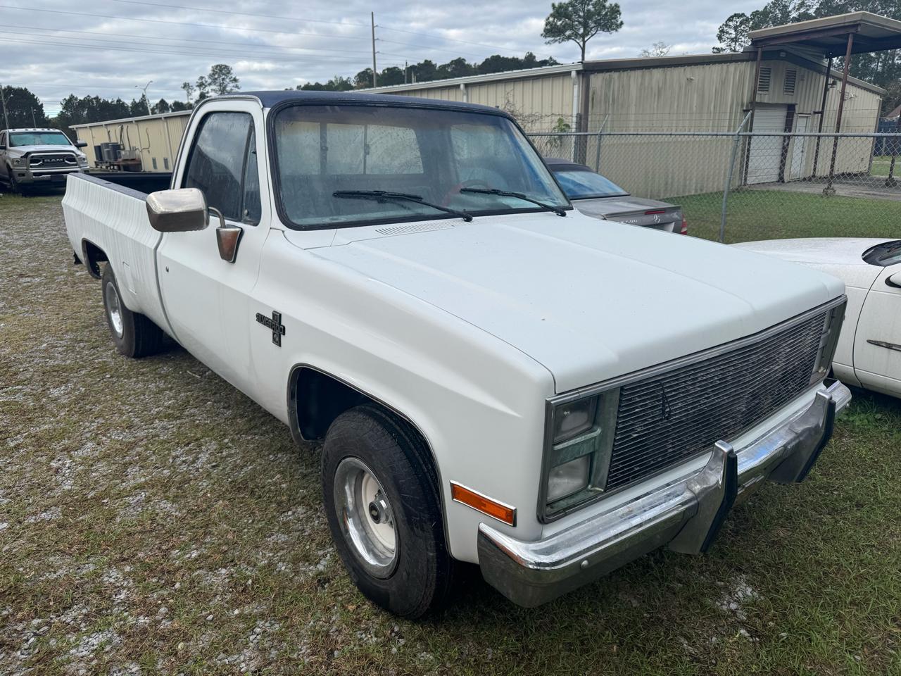 Chevrolet C/K1500 Silverado Reg Cab 1987