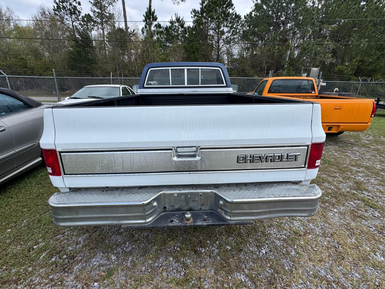 Chevrolet C/K1500 Silverado Reg Cab 1987