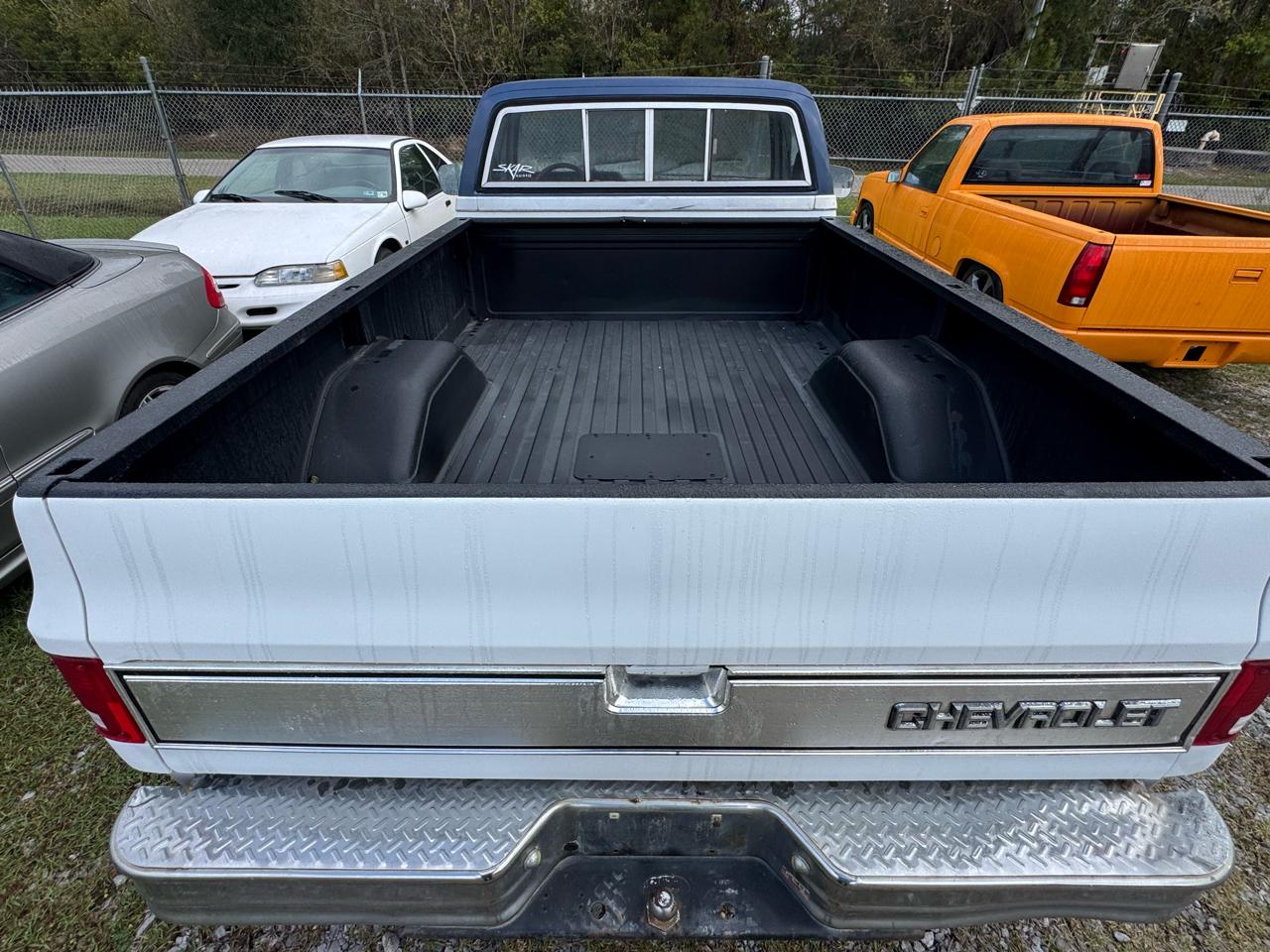 Chevrolet C/K1500 Silverado Reg Cab 1987