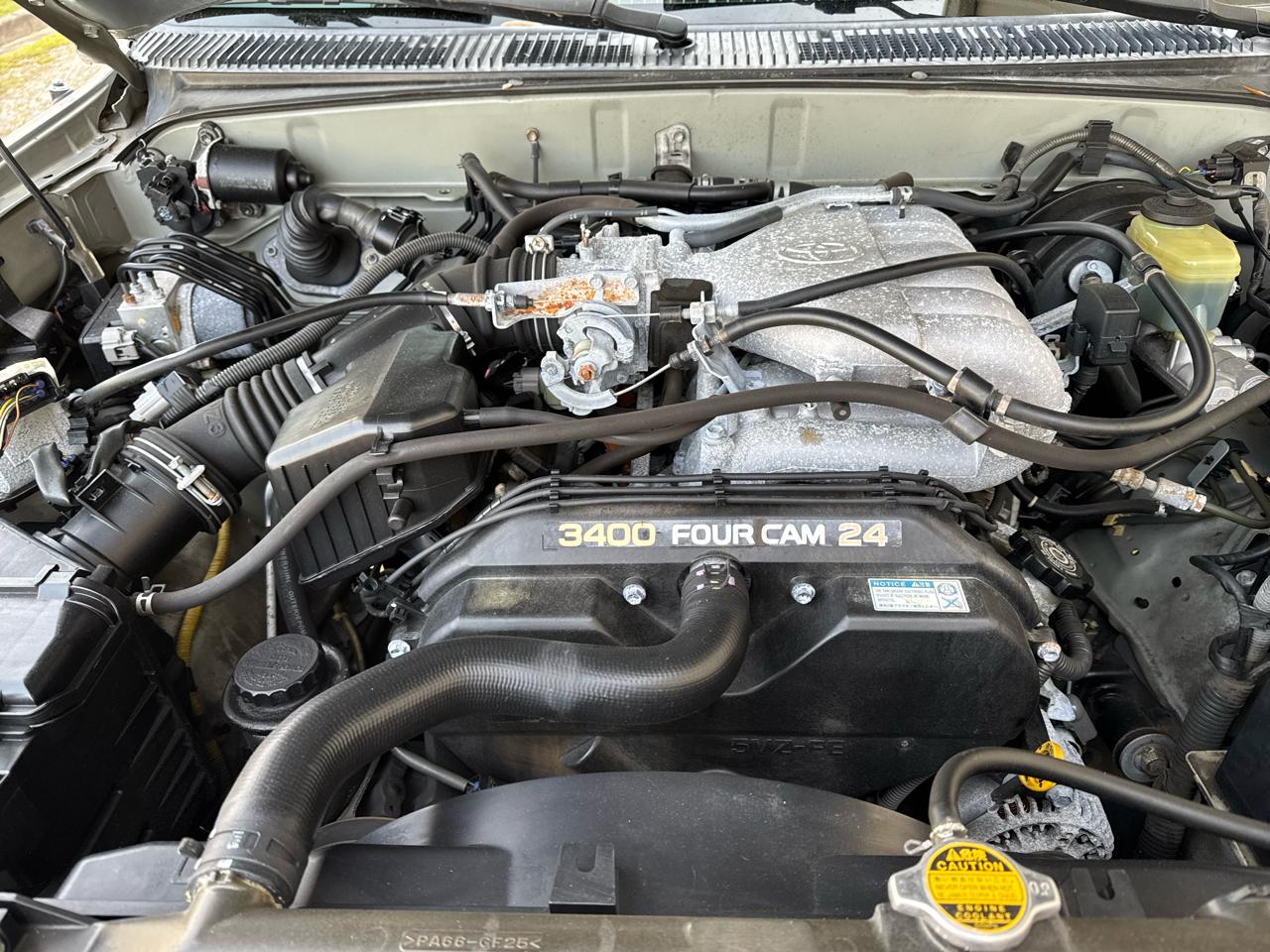 Toyota 4Runner SR5 2WD 2000