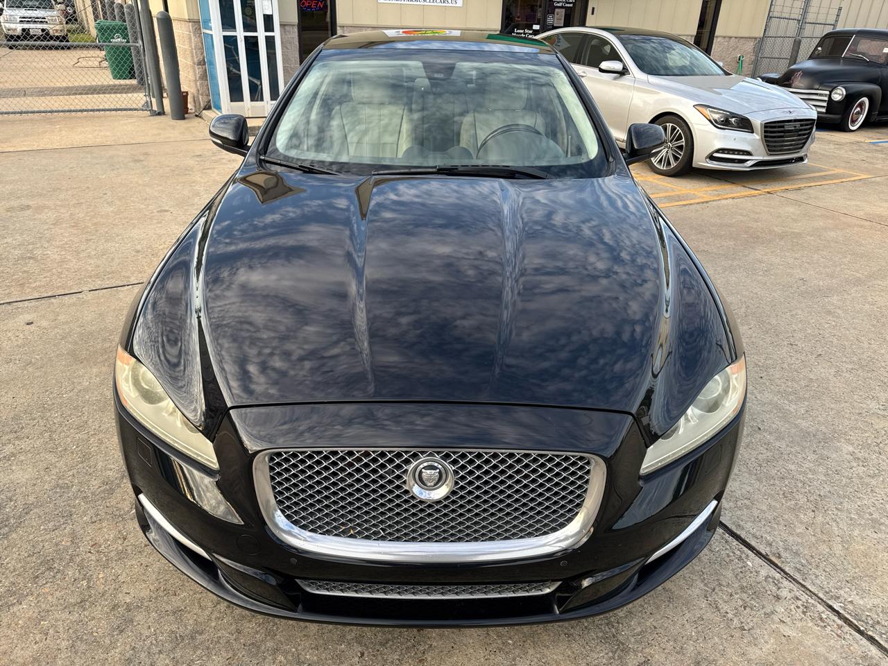 Jaguar XJ-Series XJ Supercharged 2012