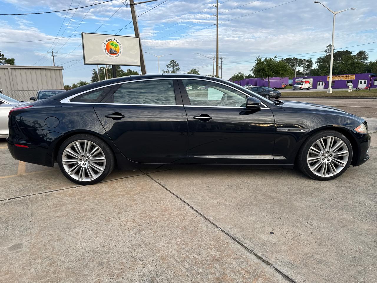 Jaguar XJ-Series XJ Supercharged 2012