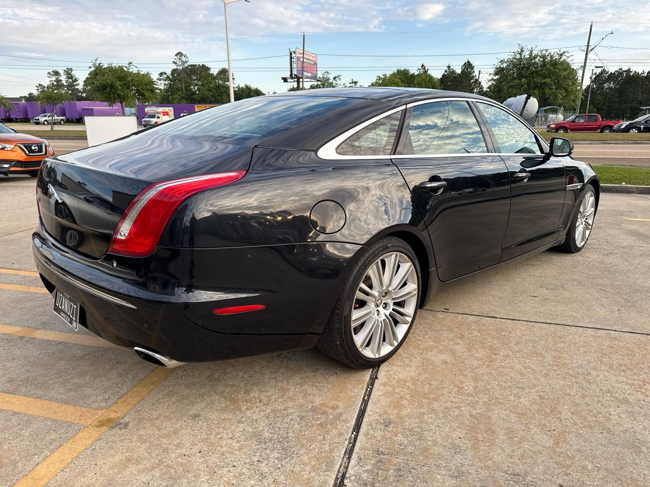 Jaguar XJ-Series XJ Supercharged 2012