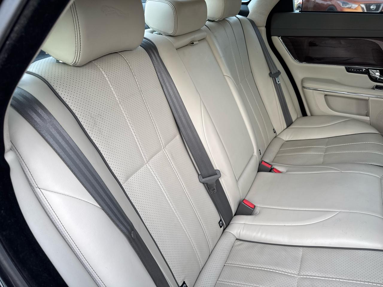 Jaguar XJ-Series XJ Supercharged 2012