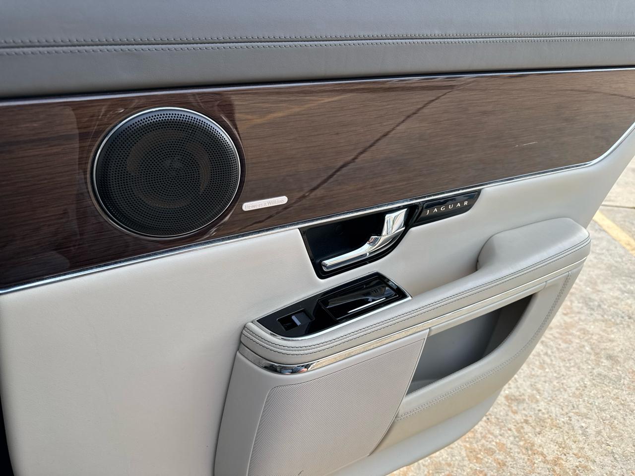 Jaguar XJ-Series XJ Supercharged 2012