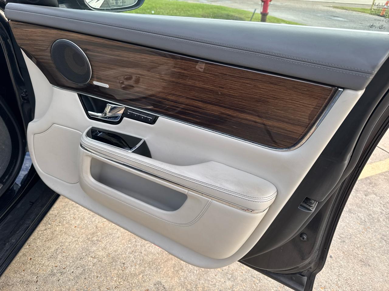 Jaguar XJ-Series XJ Supercharged 2012