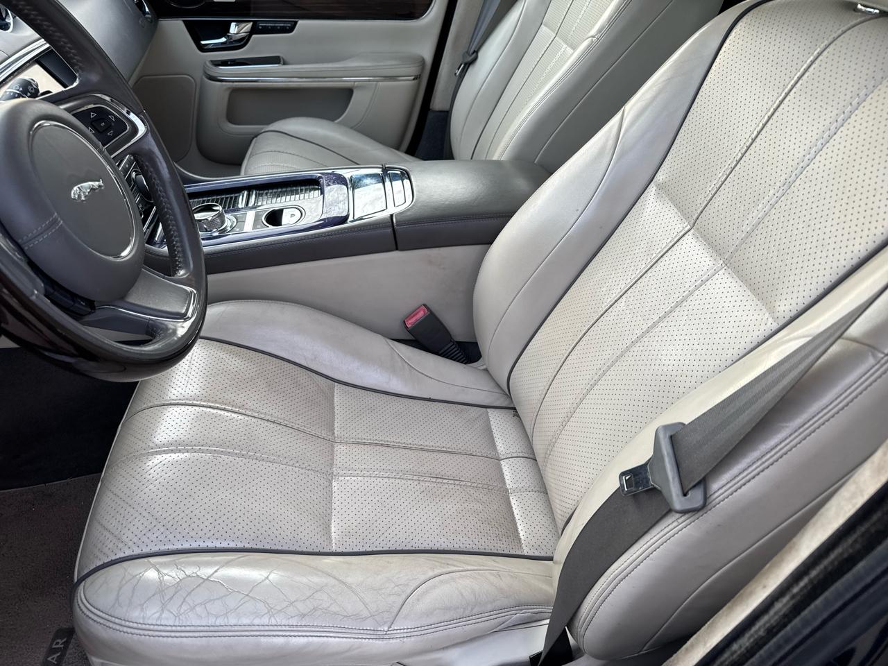 Jaguar XJ-Series XJ Supercharged 2012