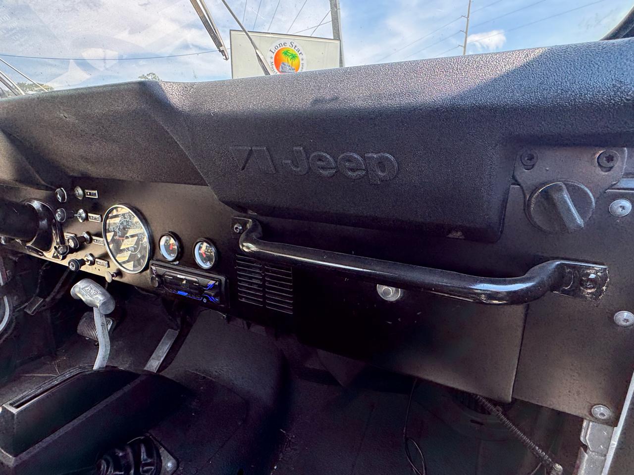 Jeep CJ-7 Renegade 1982
