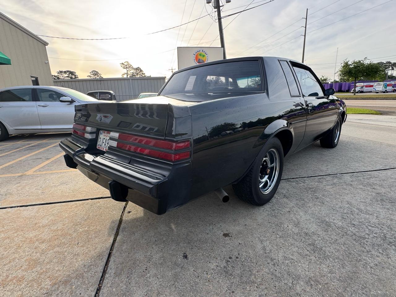 Buick Grand National  1987