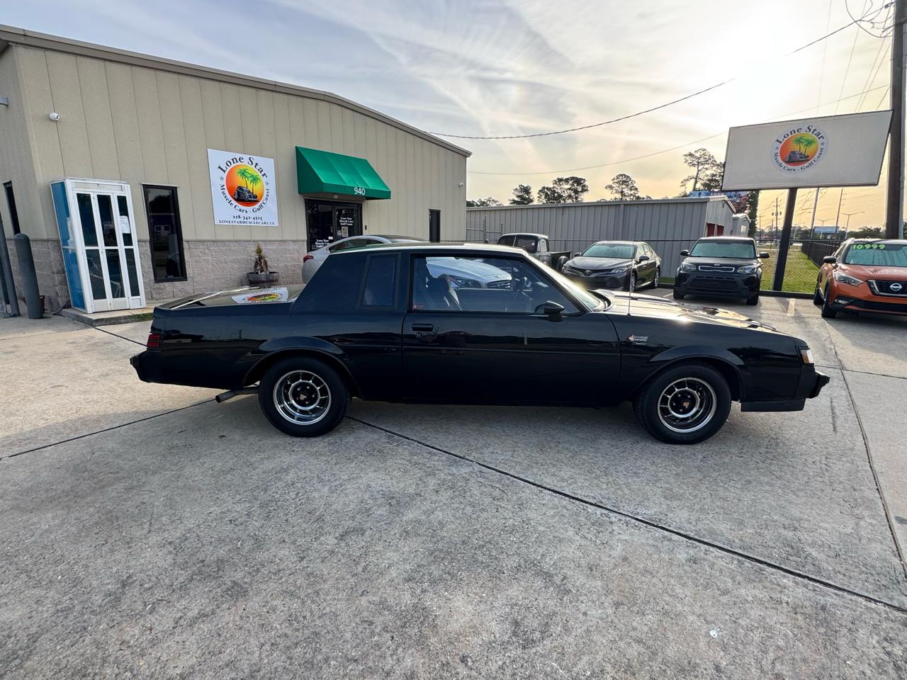 Buick Grand National  1987