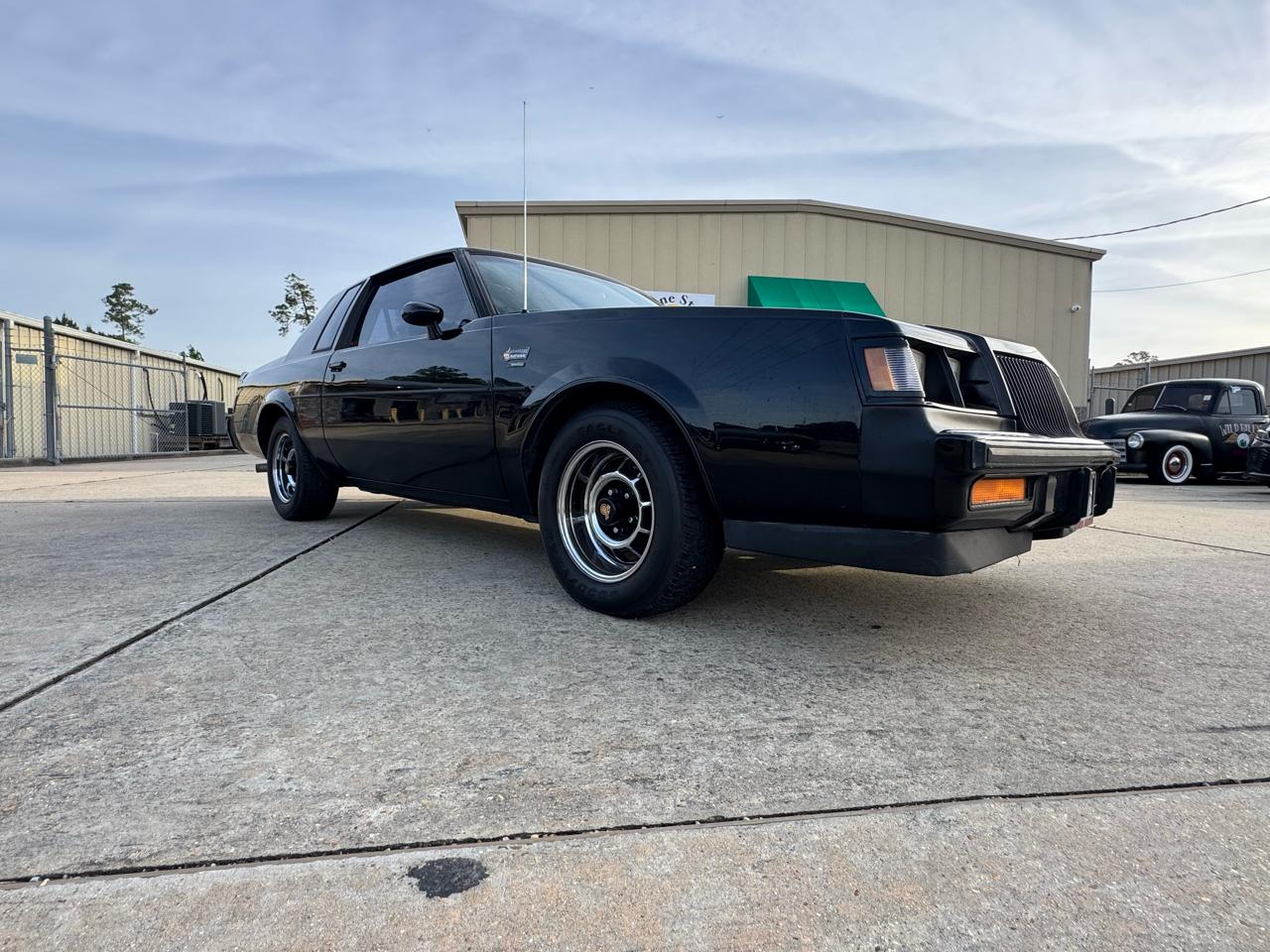 Buick Grand National  1987